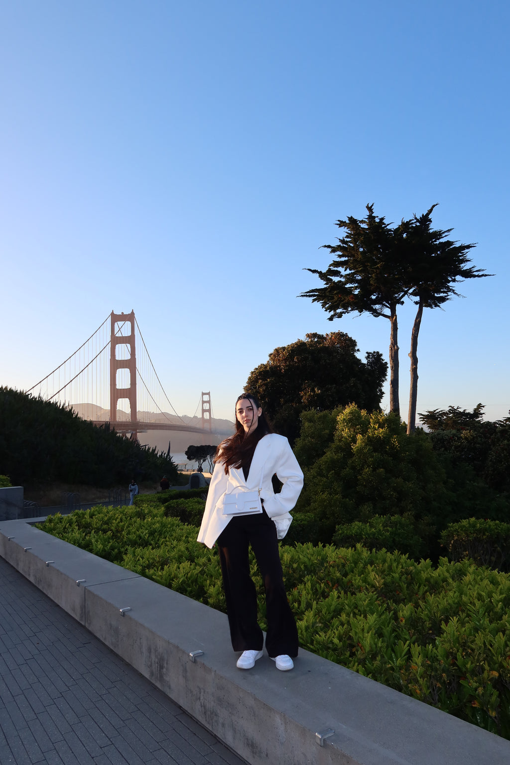 Waist-Emphasizing Blazer