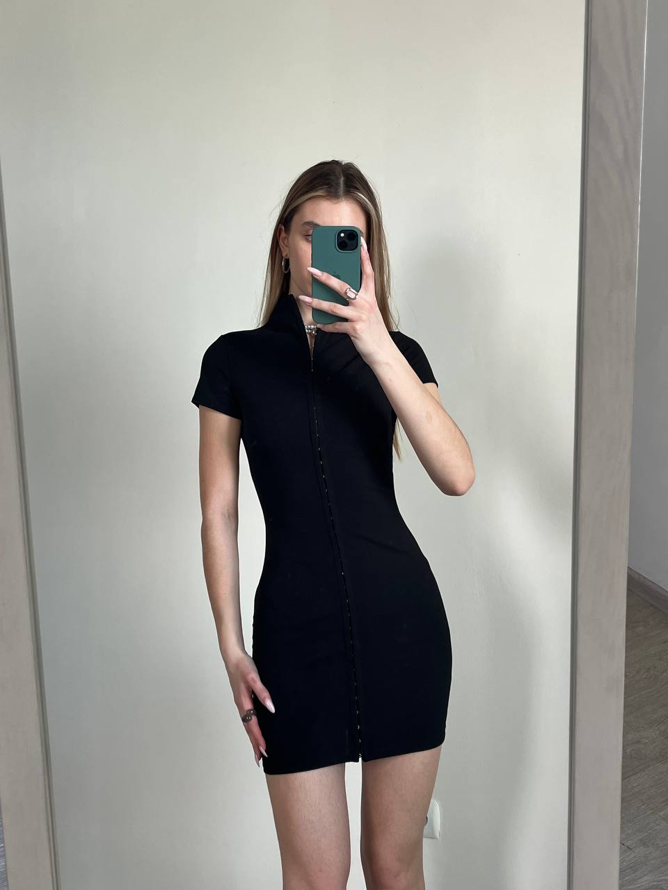 Hook-Front Dress✨