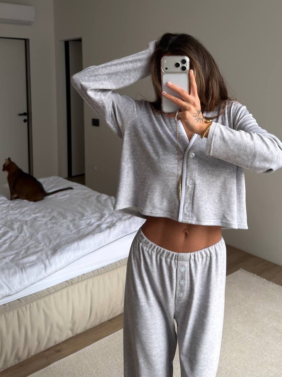 3-piece lounge set (hoodie + top + pants) ✨