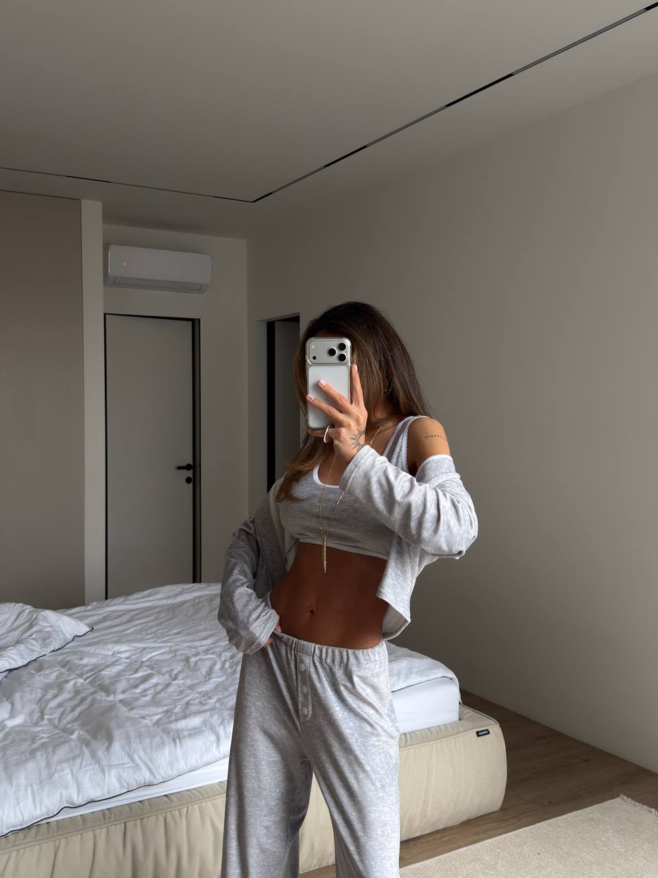 3-piece lounge set (hoodie + top + pants) ✨
