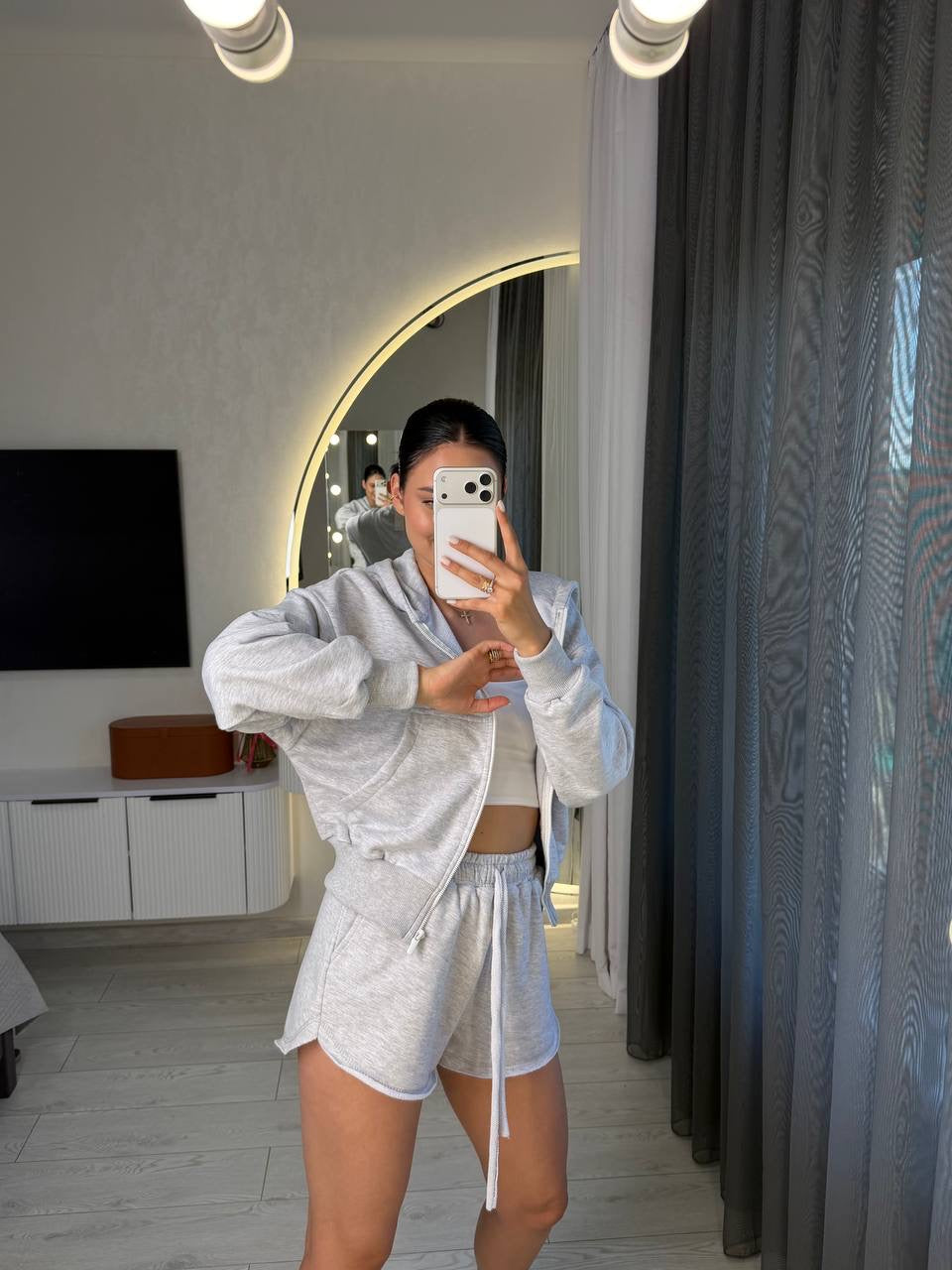 Comfortable Set