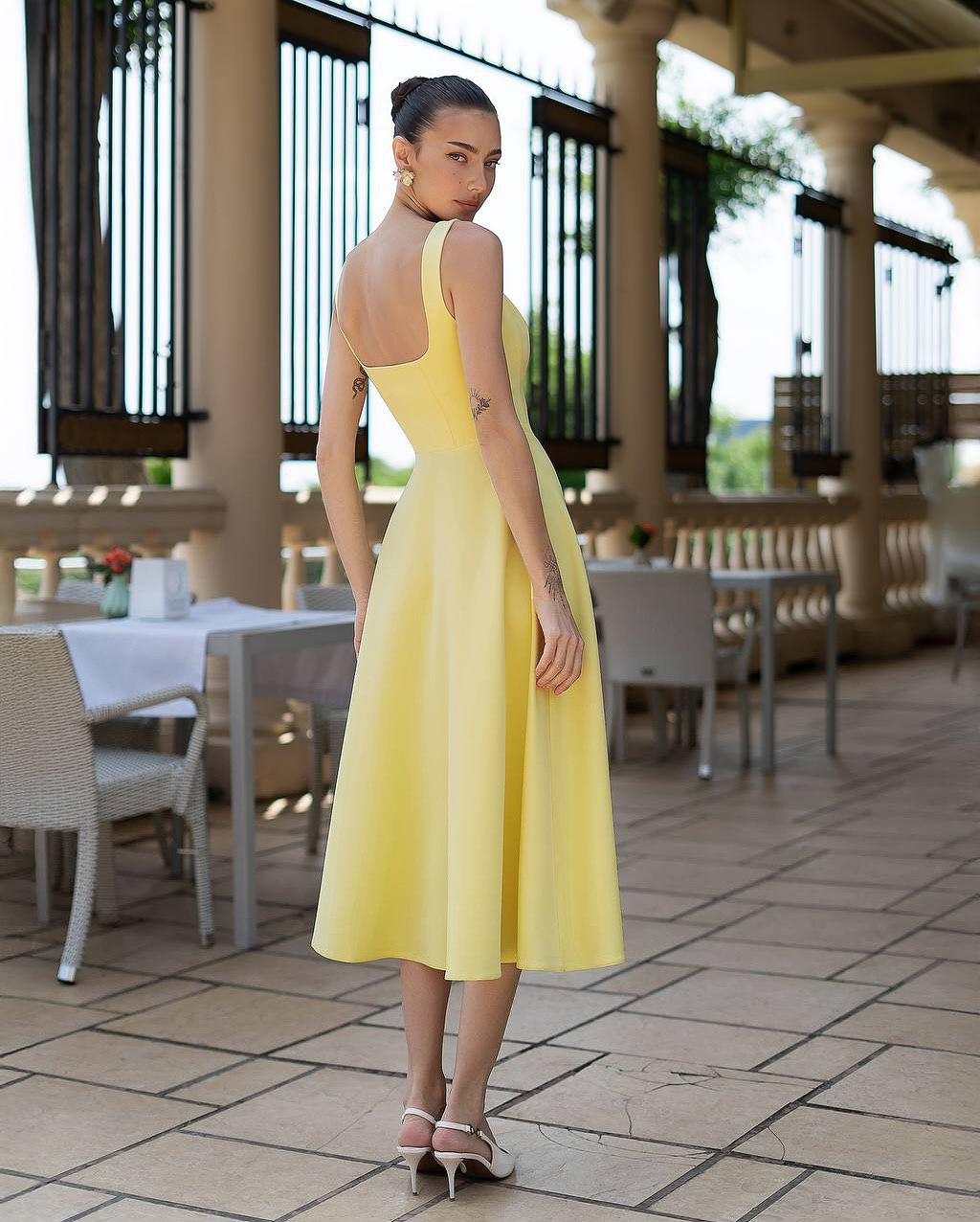 Dress 605
