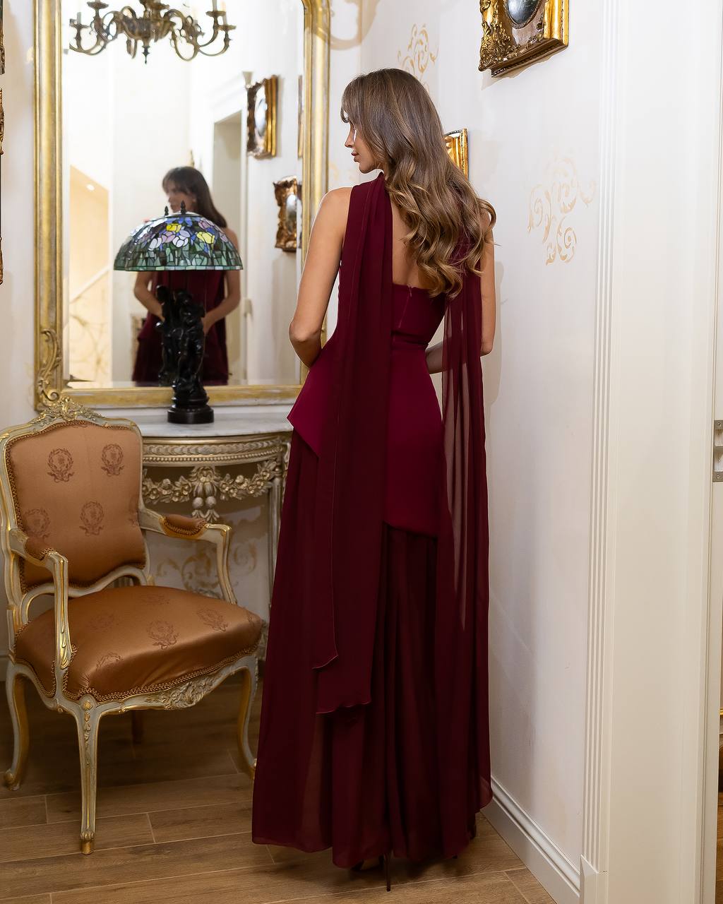 Dress (dress, skirt, scarf)