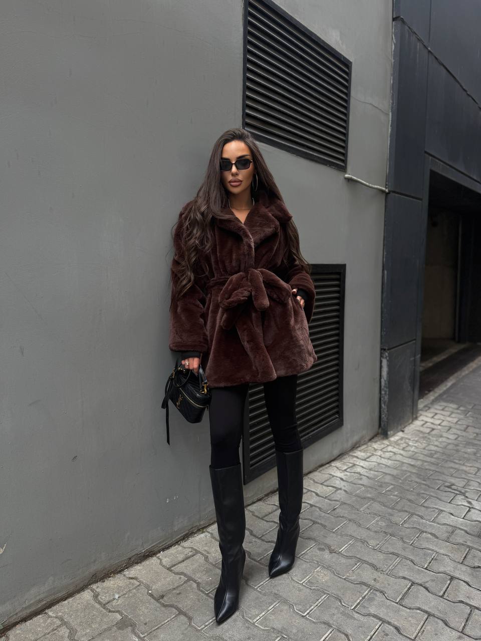 Stylish faux fur coat with lining ✨