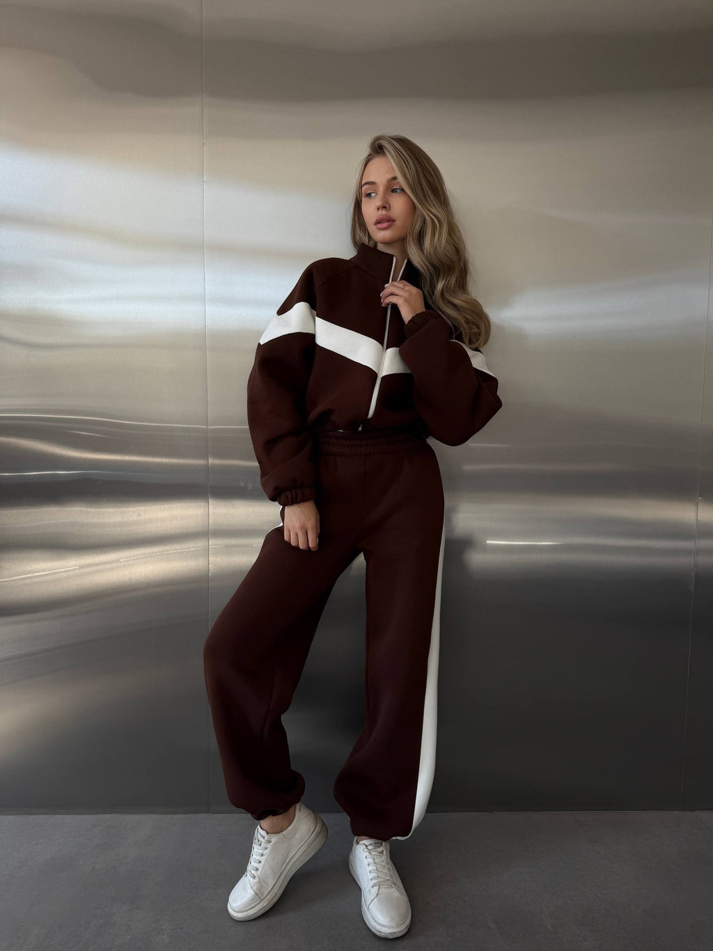 High-Quality Stylish Suit with Accent Inserts