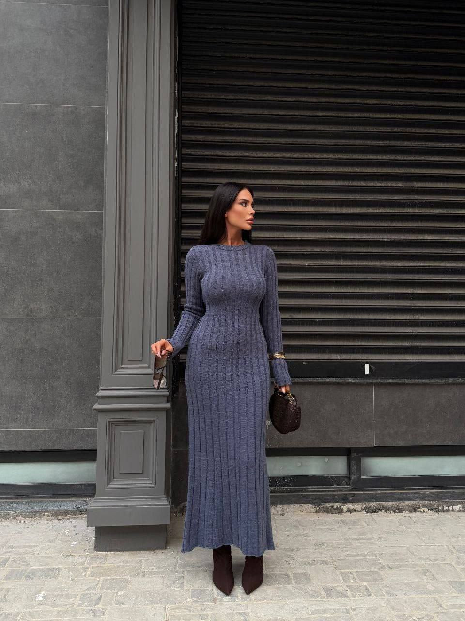 Ribbed knit dress