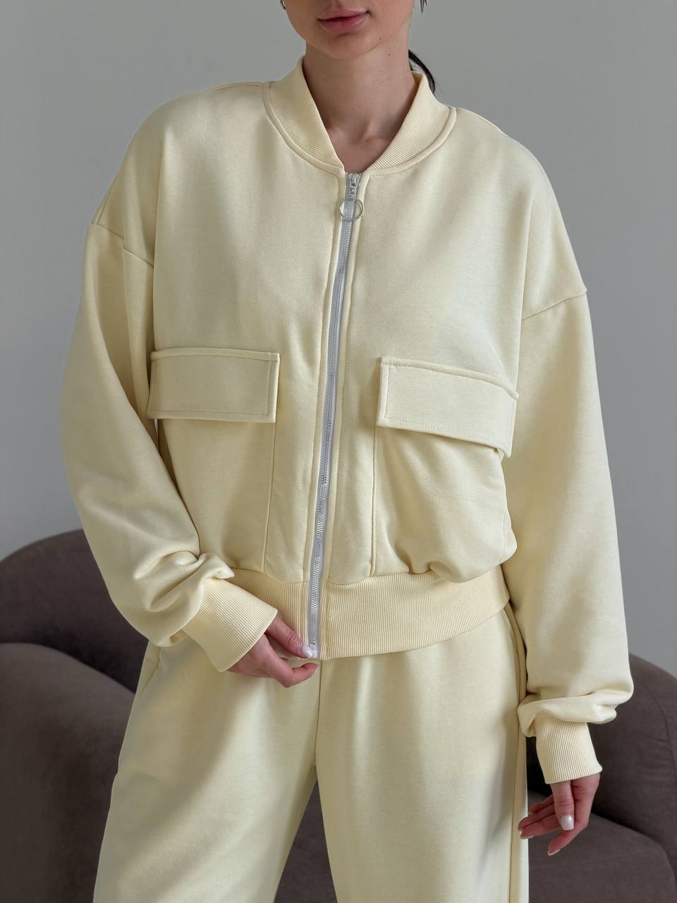 Suit Model 641