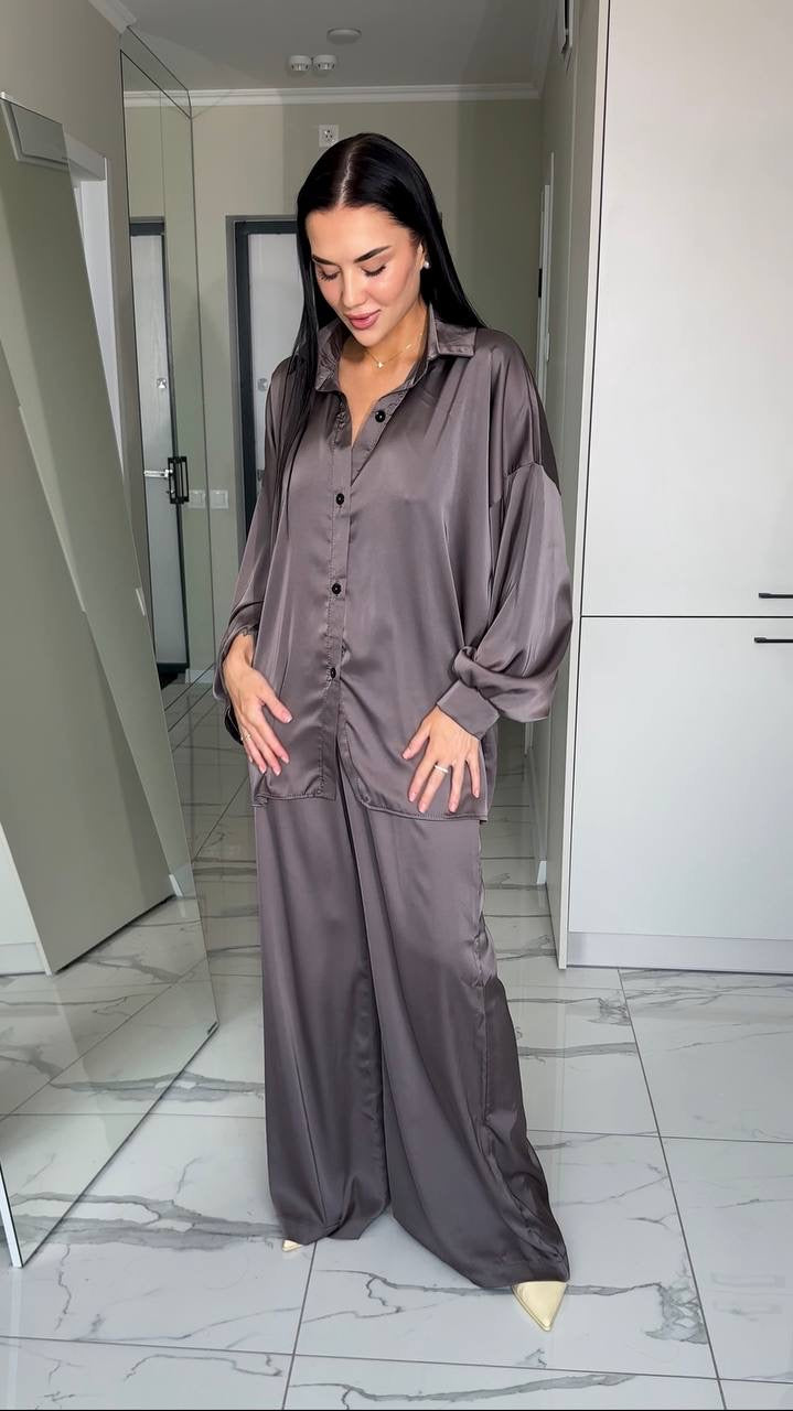 Three-Piece Set (Pants, Shirt & Scarf)