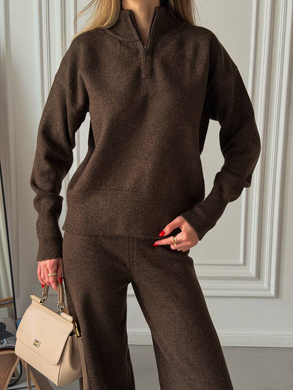 Cashmere Suit with Straight Pants & Zip-Up Sweater