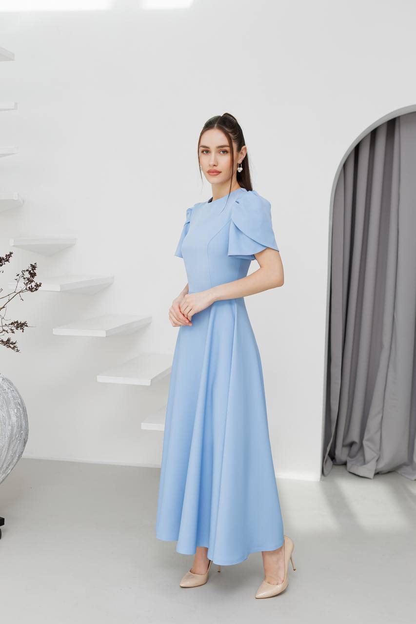 Elegant midi dress