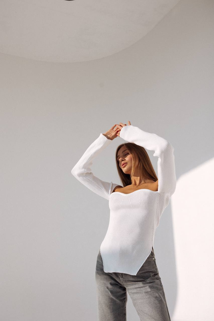 Ribbed Knit Long-Sleeve