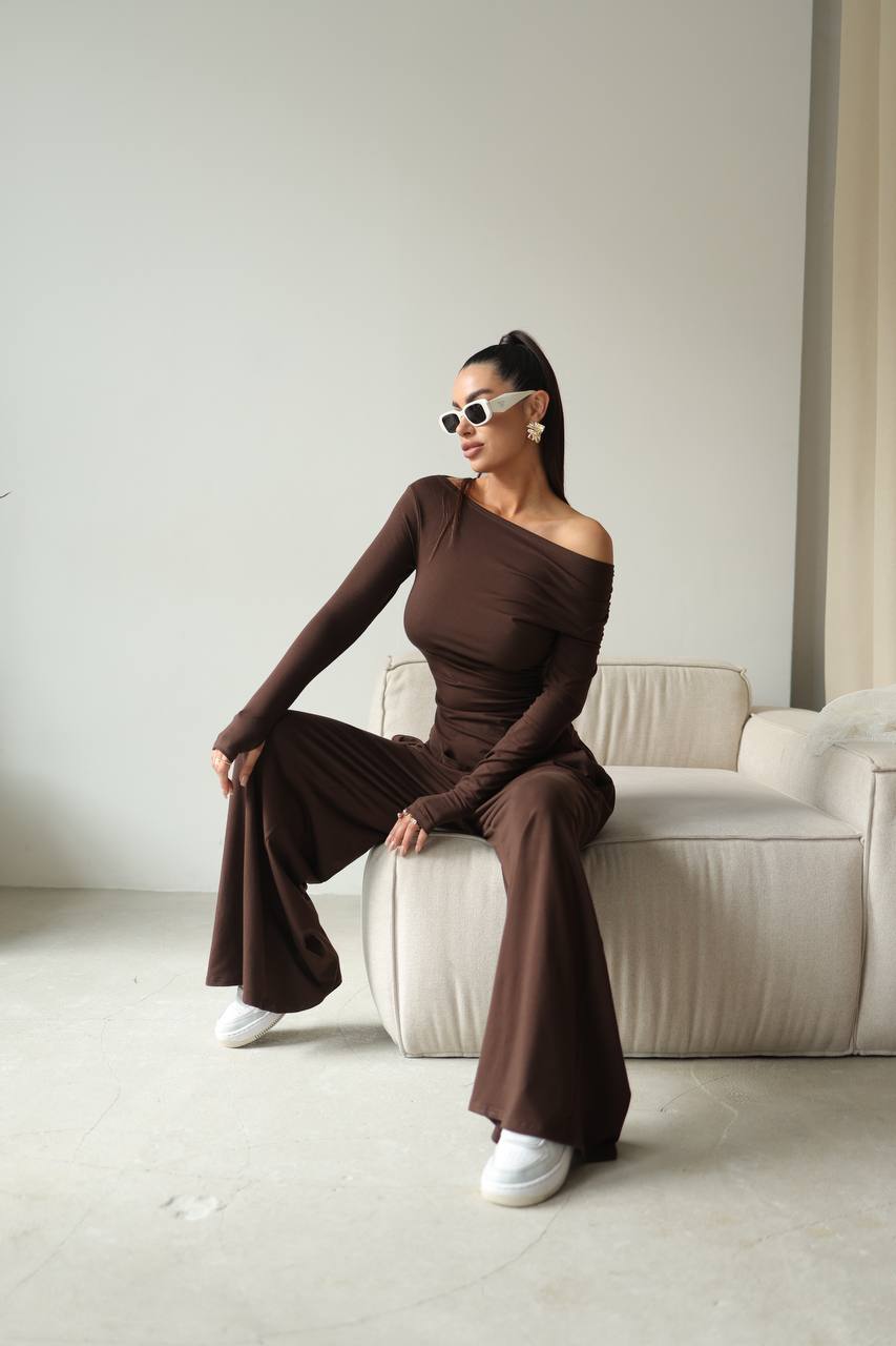 Suit (Long Sleeve Top + Pants)