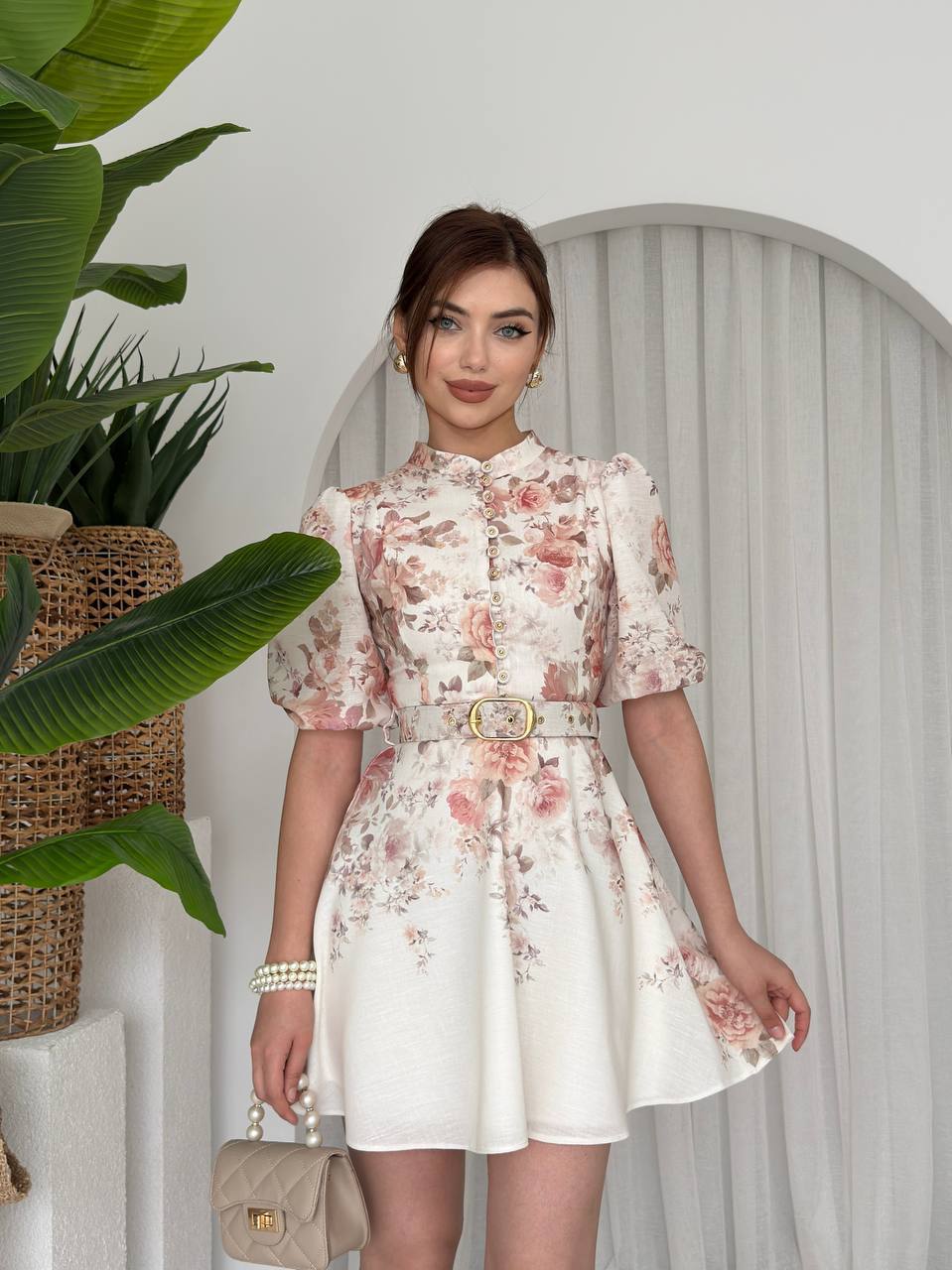 Floral mini dress with short sleeves✨