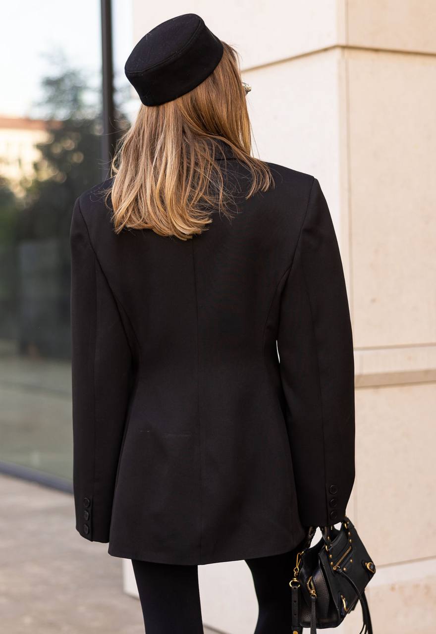 Fitted Blazer