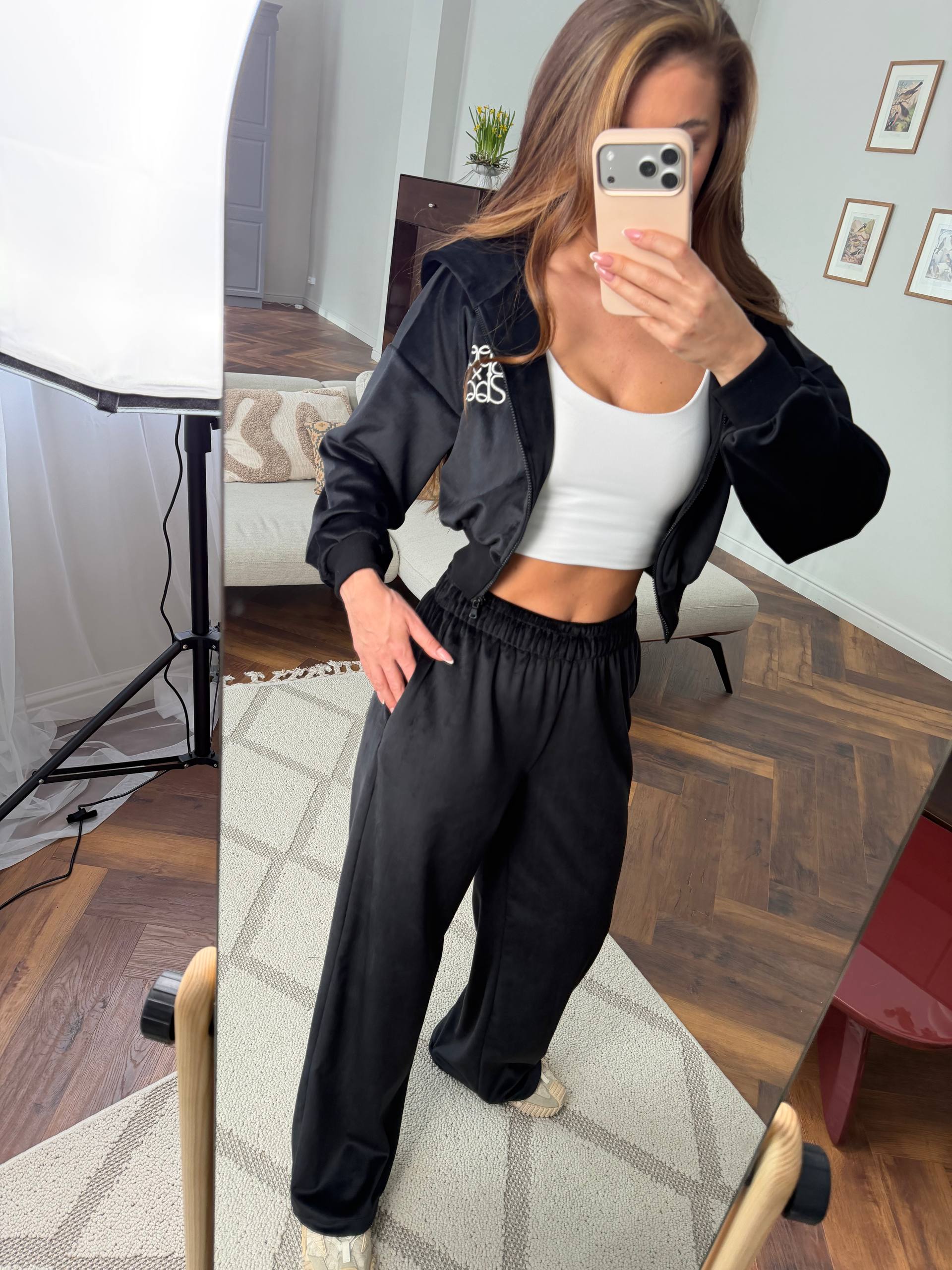 Velour set with embroidery✨