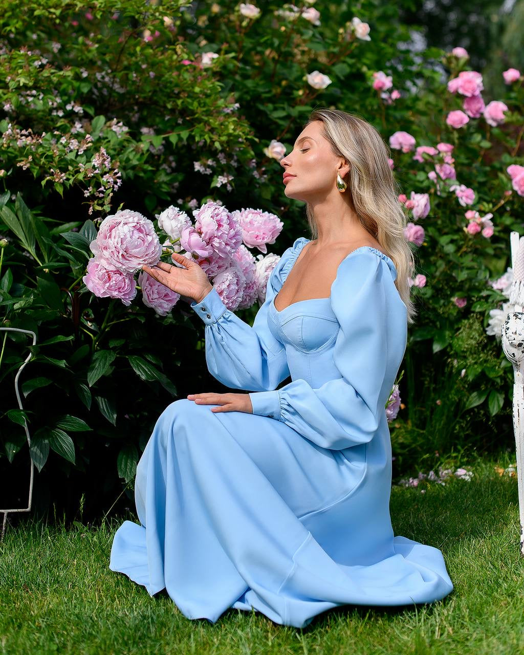 Dress with Built-In Cups