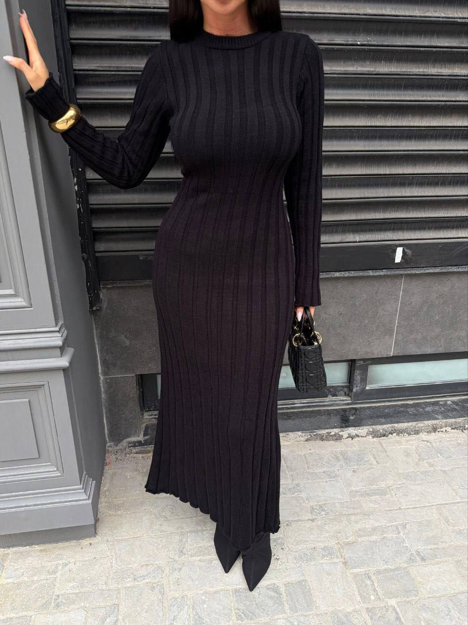 Ribbed knit dress